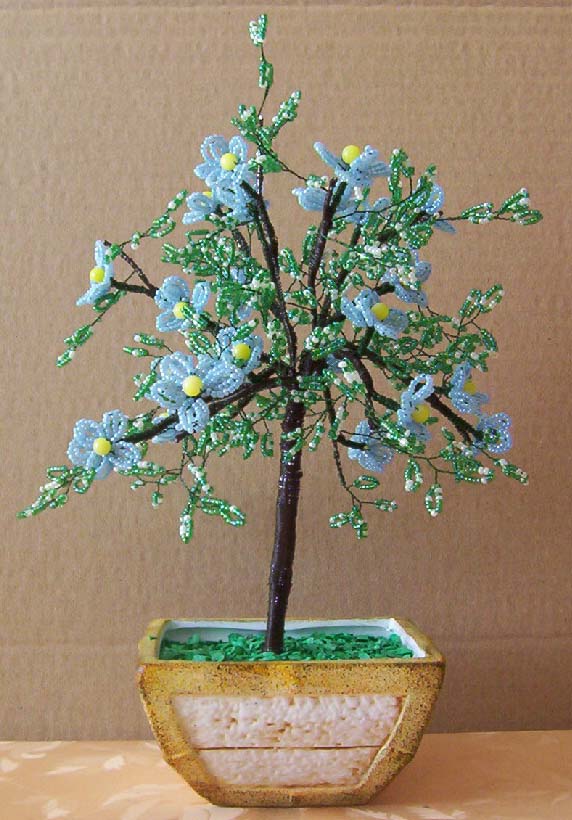 N°854 arbre grappe mauve pot carré violet