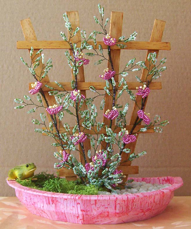 N°854 arbre grappe mauve pot carré violet