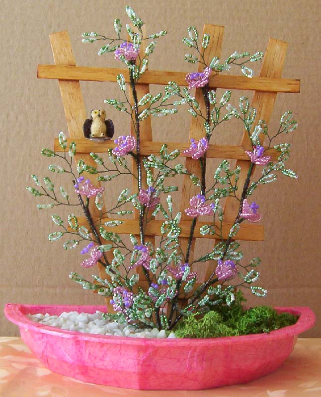 N°854 arbre grappe mauve pot carré violet