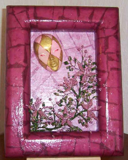 N°978 cadre rose foncé masque rose et clematites